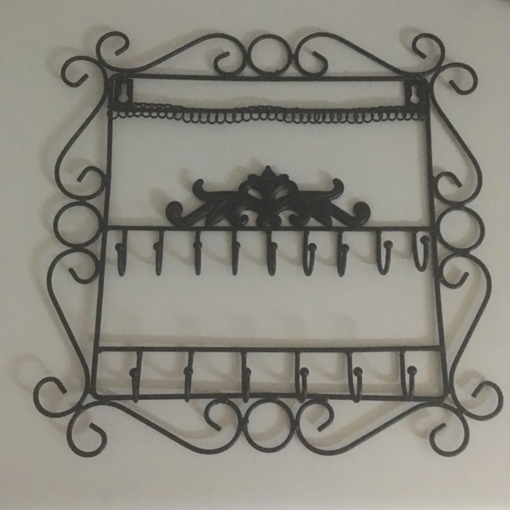 Key holder - Picture 2 of 2